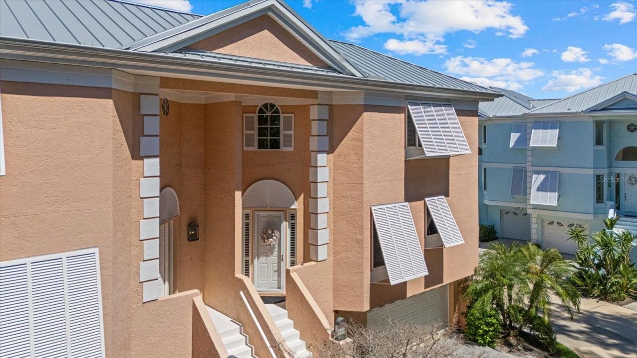 3942 Hamilton Club Circle, Unit 13, Sarasota, FL 34242 Photo