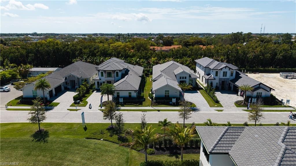 6654 Palisades Ave, Naples, FL 34109 Photo
