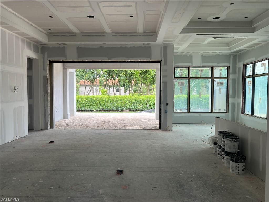 6654 Palisades Ave, Naples, FL 34109 Photo