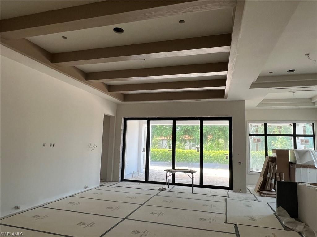 6654 Palisades Ave, Naples, FL 34109 Photo