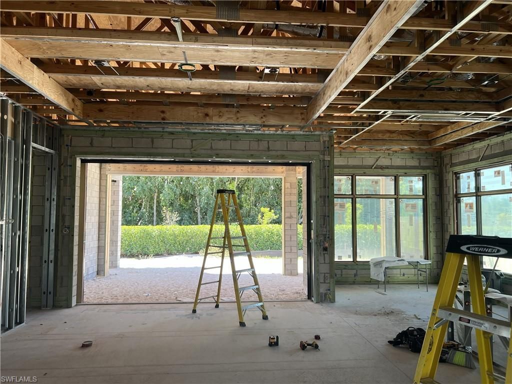 6654 Palisades Ave, Naples, FL 34109 Photo
