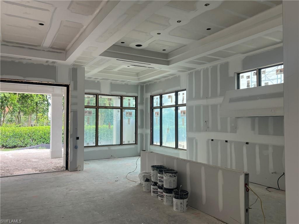 6654 Palisades Ave, Naples, FL 34109 Photo
