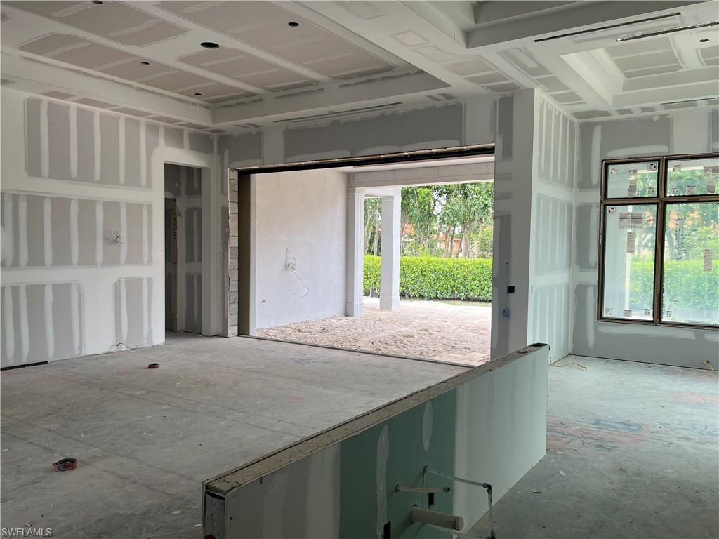 6654 Palisades Ave, Naples, FL 34109 Photo
