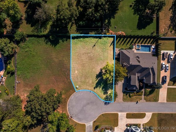 3814 E 103rd Place, Tulsa, OK 74137