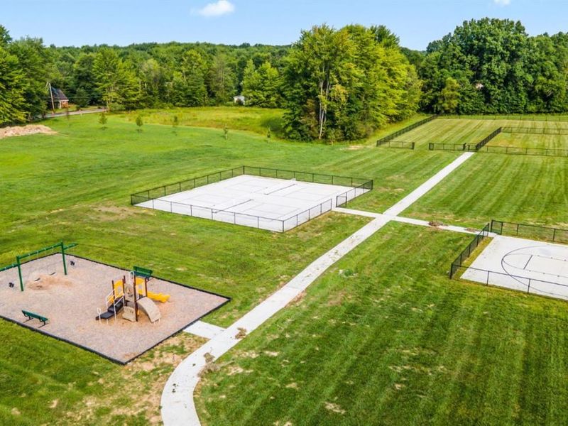 1768 Parkfield Way, Goshen Twp, OH 45122 Photo 5