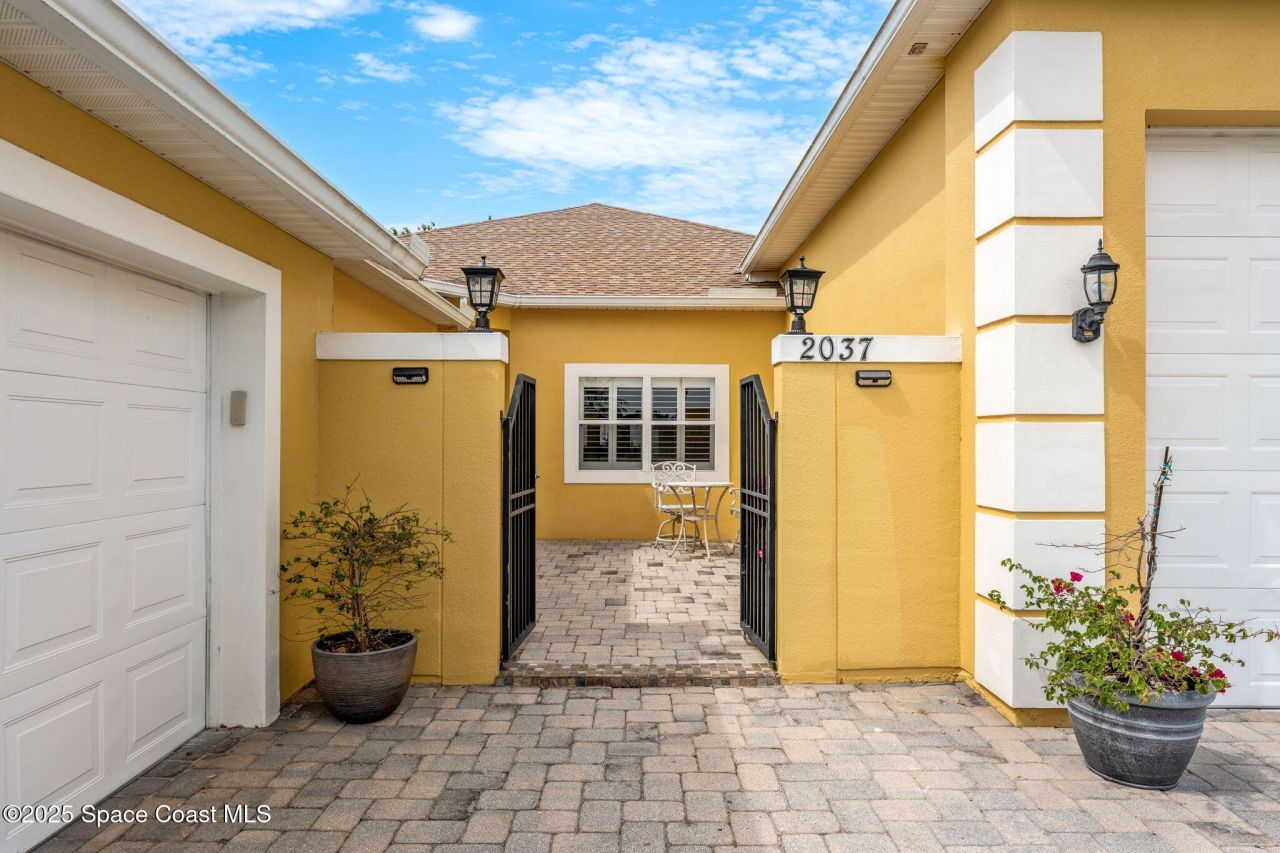 2037 Auburn Lakes Drive, Viera, FL 32955 Photo