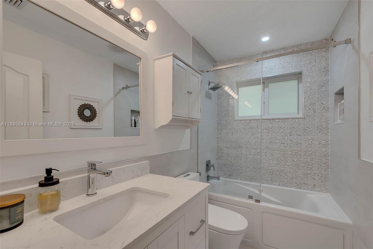 16723 SW 78th Pl, Palmetto Bay, FL 33157 Photo