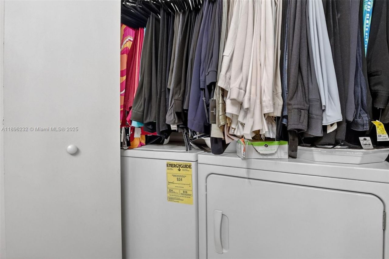 7000 Island Blvd, Unit 903, Aventura, FL 33160 Photo