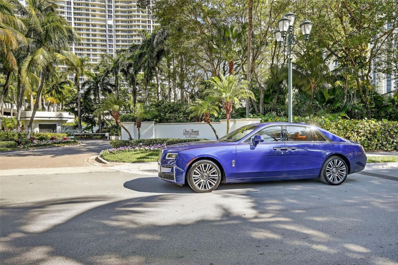 7000 Island Blvd, Unit 903, Aventura, FL 33160 Photo