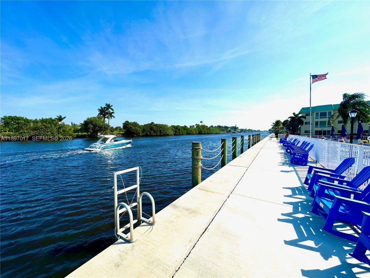 35 Colonial Club Dr, Unit 203, Boynton Beach, FL 33435 Photo