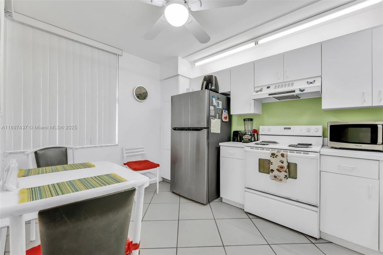 10382 NW 24th Pl, Unit 104, Sunrise, FL 33322 Photo