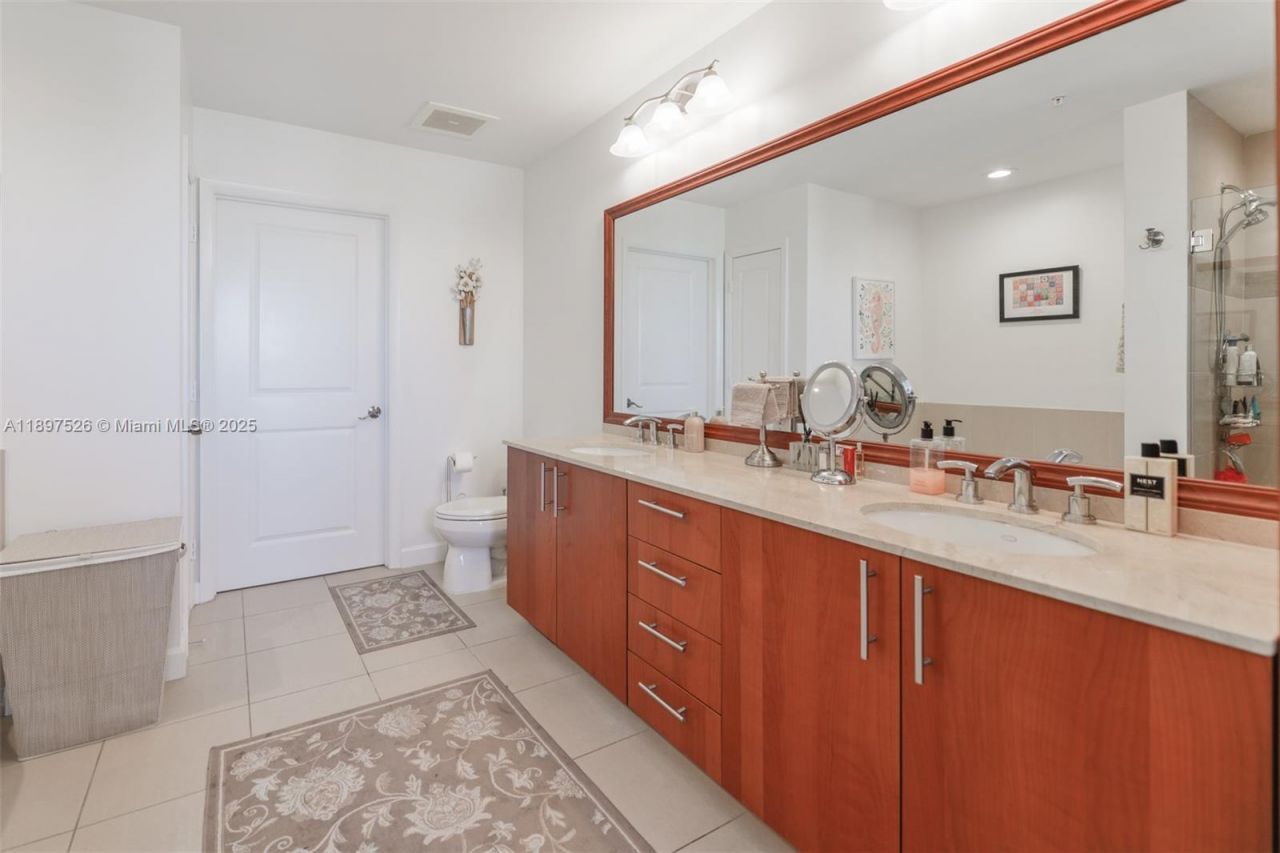 1945 S Ocean Dr, Unit 1909, Hallandale Beach, FL 33009 Photo