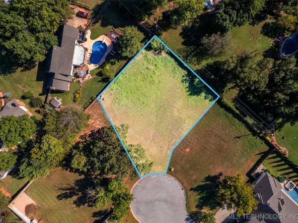 3824 E 103rd Place, Tulsa, OK 74137