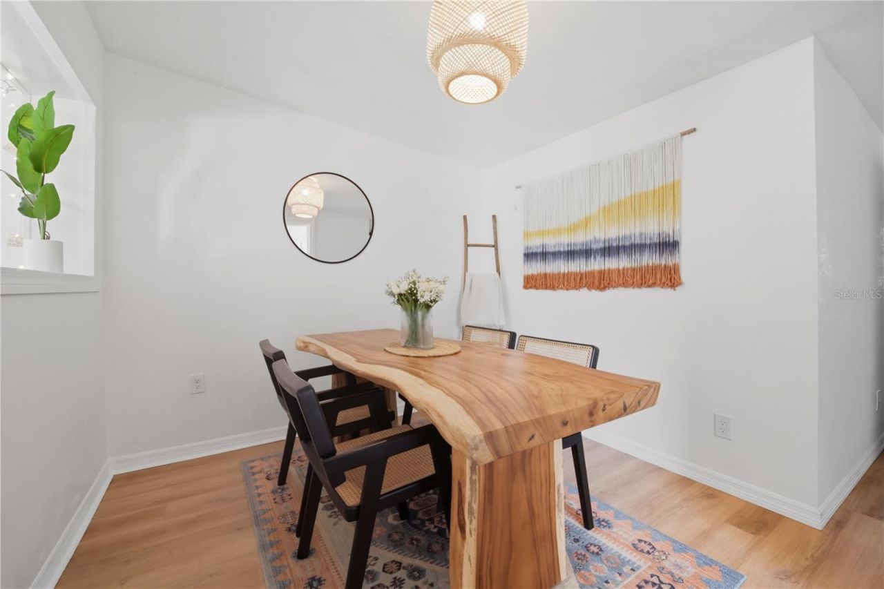 1433 27th Avenue S, Saint Petersburg, FL 33705 Photo