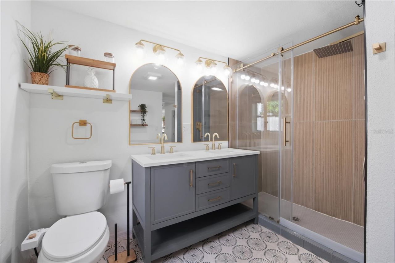 1433 27th Avenue S, Saint Petersburg, FL 33705 Photo