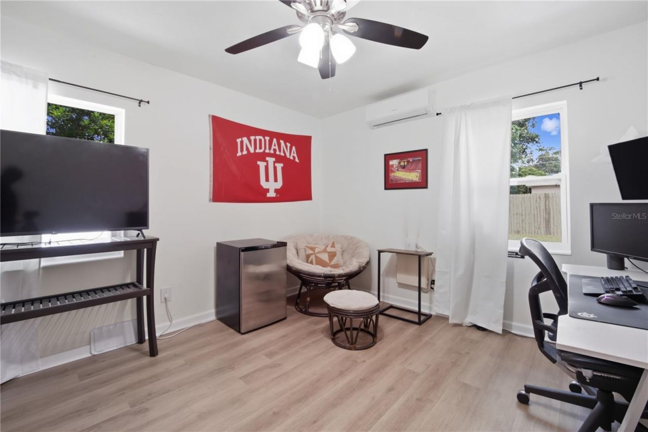 1433 27th Avenue S, Saint Petersburg, FL 33705 Photo