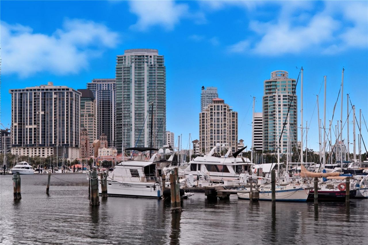 1433 27th Avenue S, Saint Petersburg, FL 33705 Photo