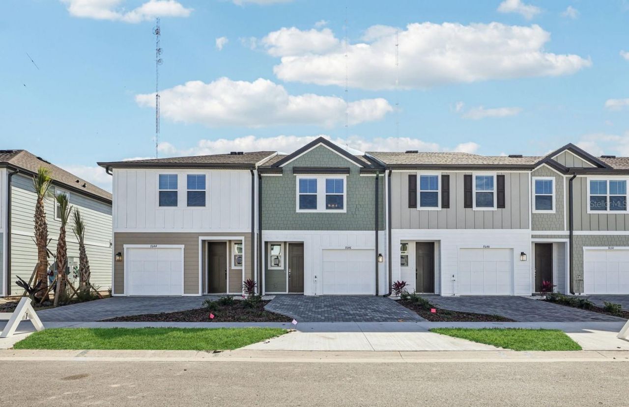 7646 Deer Valley Circle, Tampa, FL 33635 Main Photo