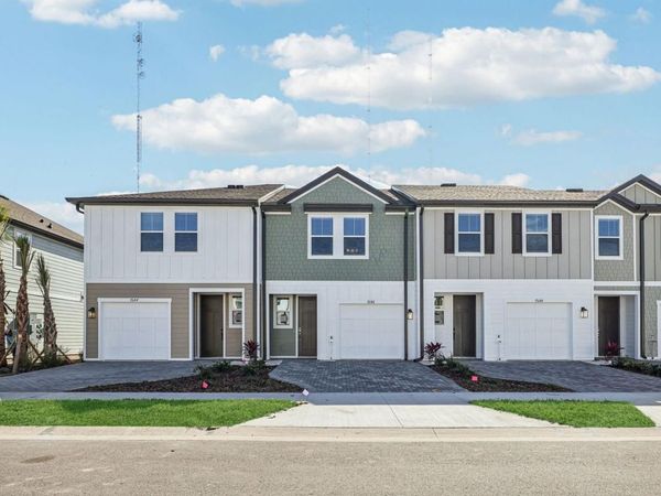 7646 DEER VALLEY CIRCLE, TAMPA, FL 33635