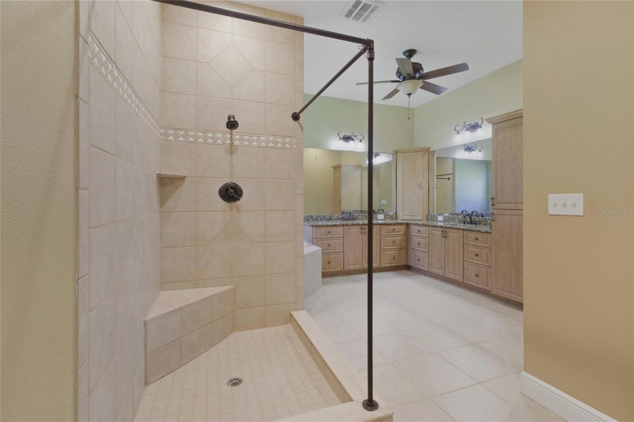 12807 Sweet Magnolias Lane, Dover, FL 33527 Photo