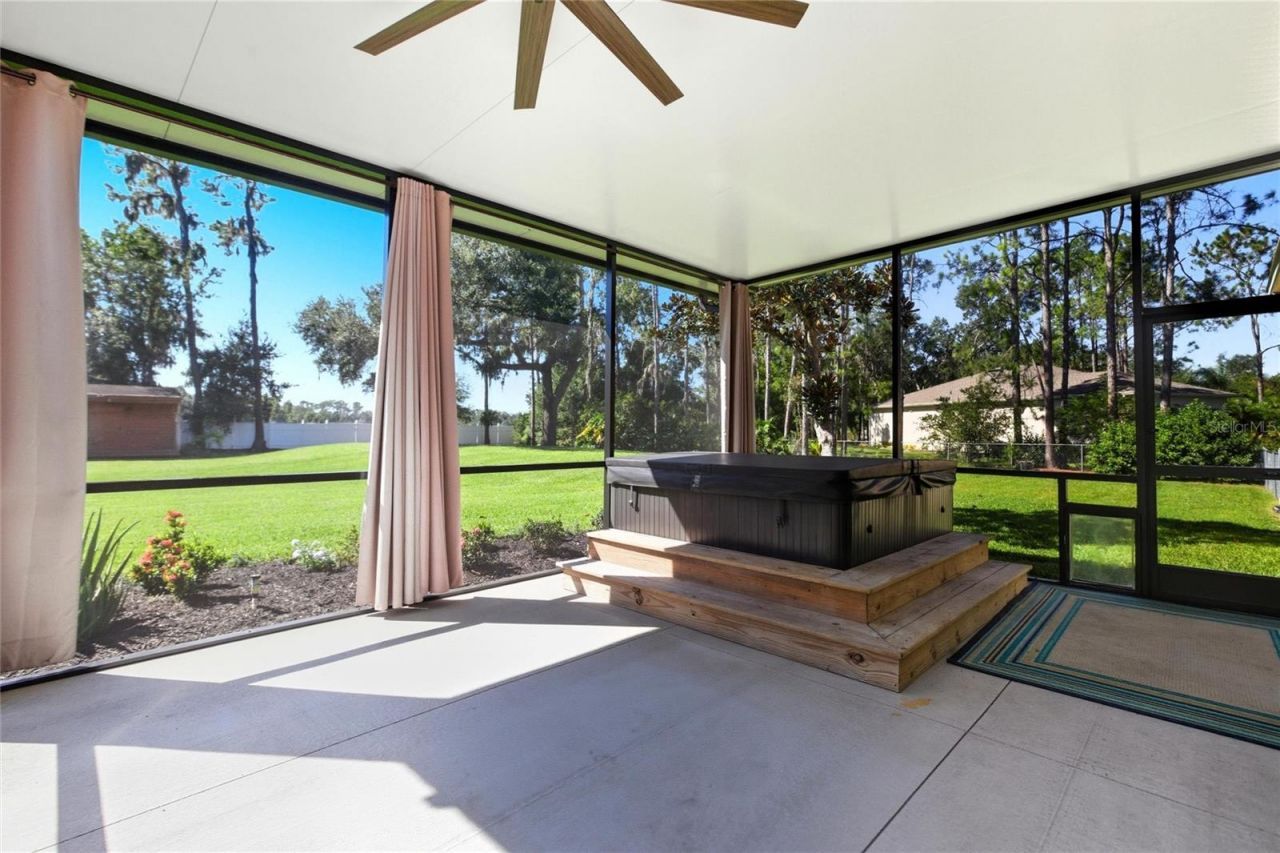 12807 Sweet Magnolias Lane, Dover, FL 33527 Photo