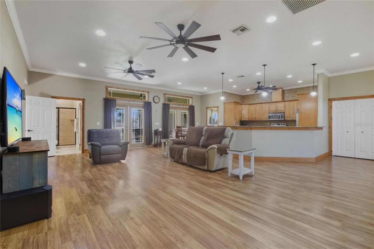 12807 Sweet Magnolias Lane, Dover, FL 33527 Photo