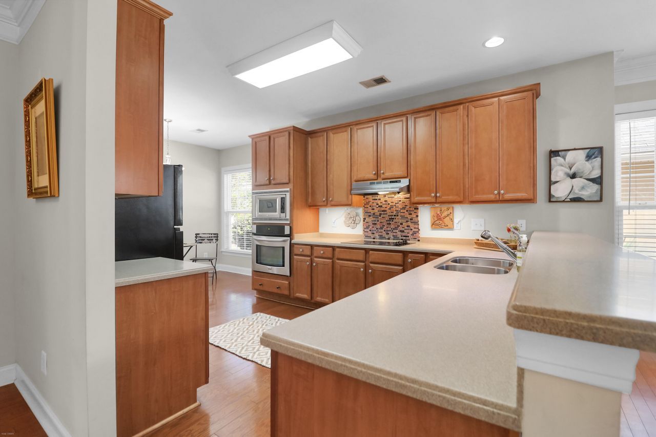 2676 Hanford Mills Lane Photo 12