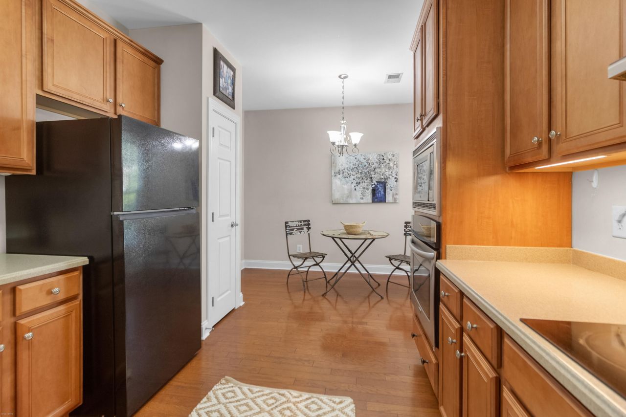 2676 Hanford Mills Lane Photo 13