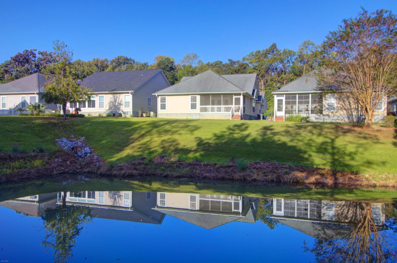 2676 Hanford Mills Lane Photo 5