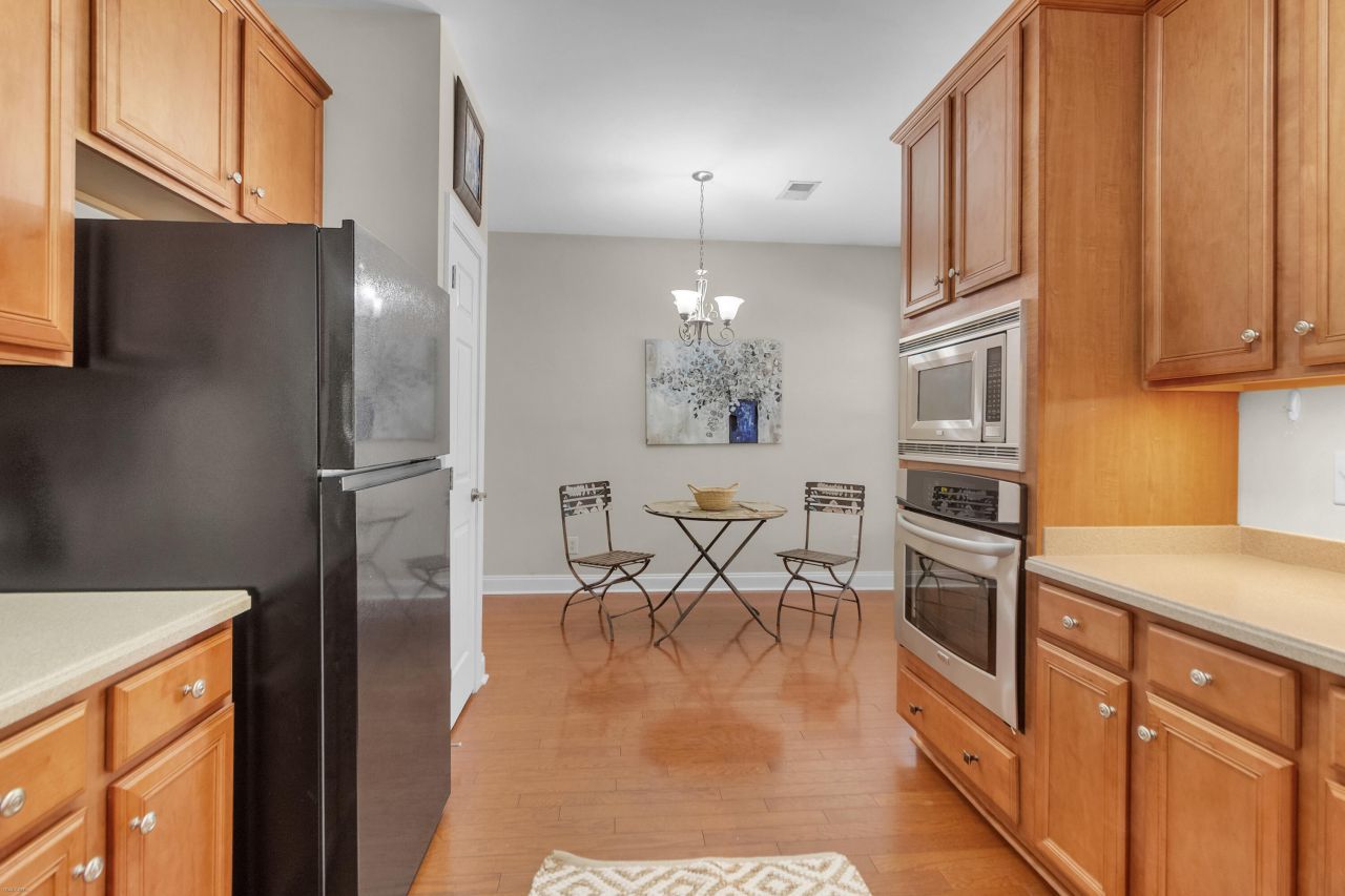 2676 Hanford Mills Lane Photo 8