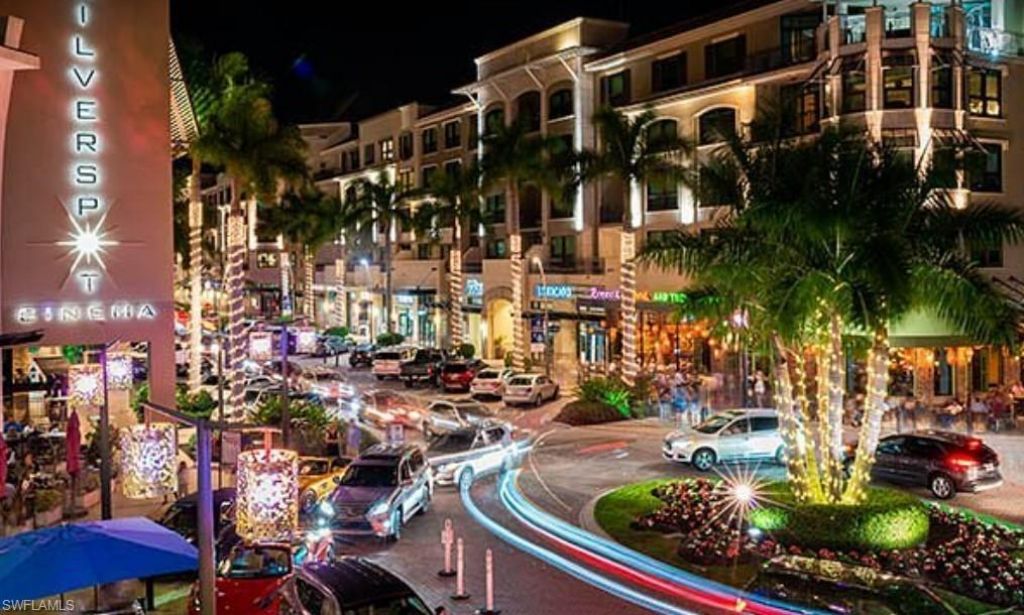 1300 Gulf Shore Blvd N, Unit 304, Naples, FL 34102 Photo