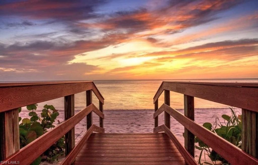 1300 Gulf Shore Blvd N, Unit 304, Naples, FL 34102 Photo