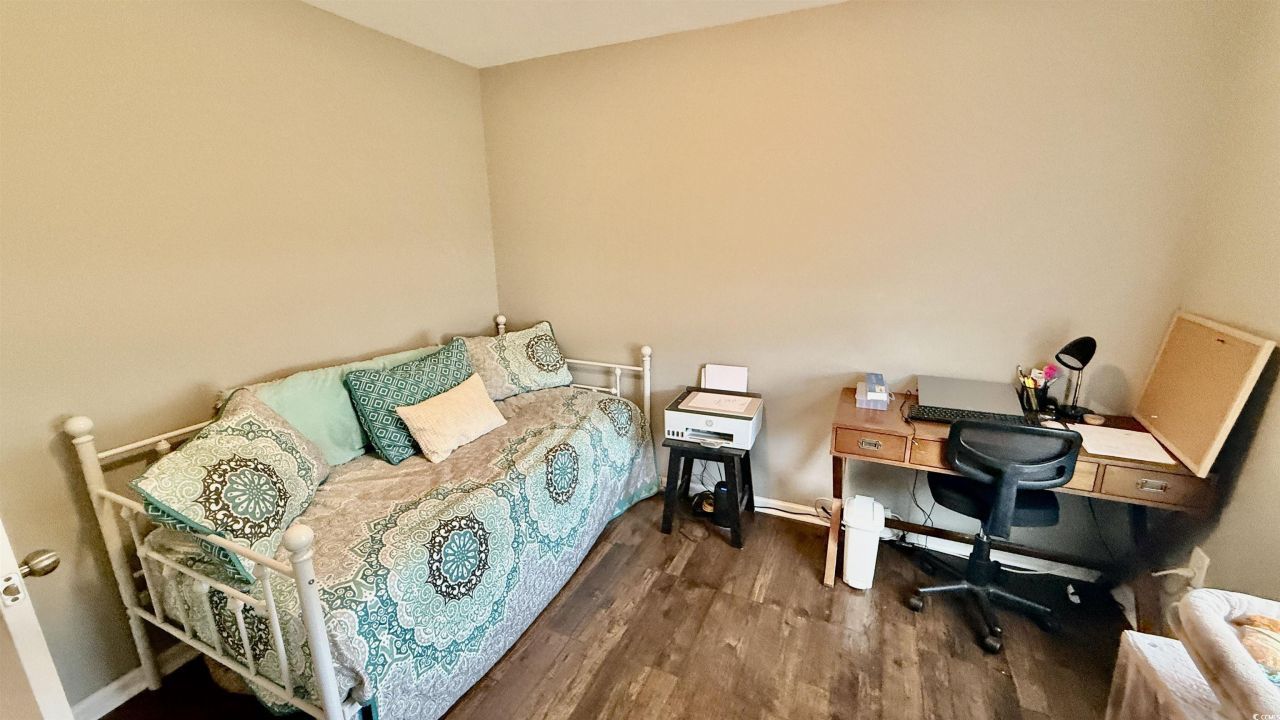 1879 Ackerrose Dr. Photo 20