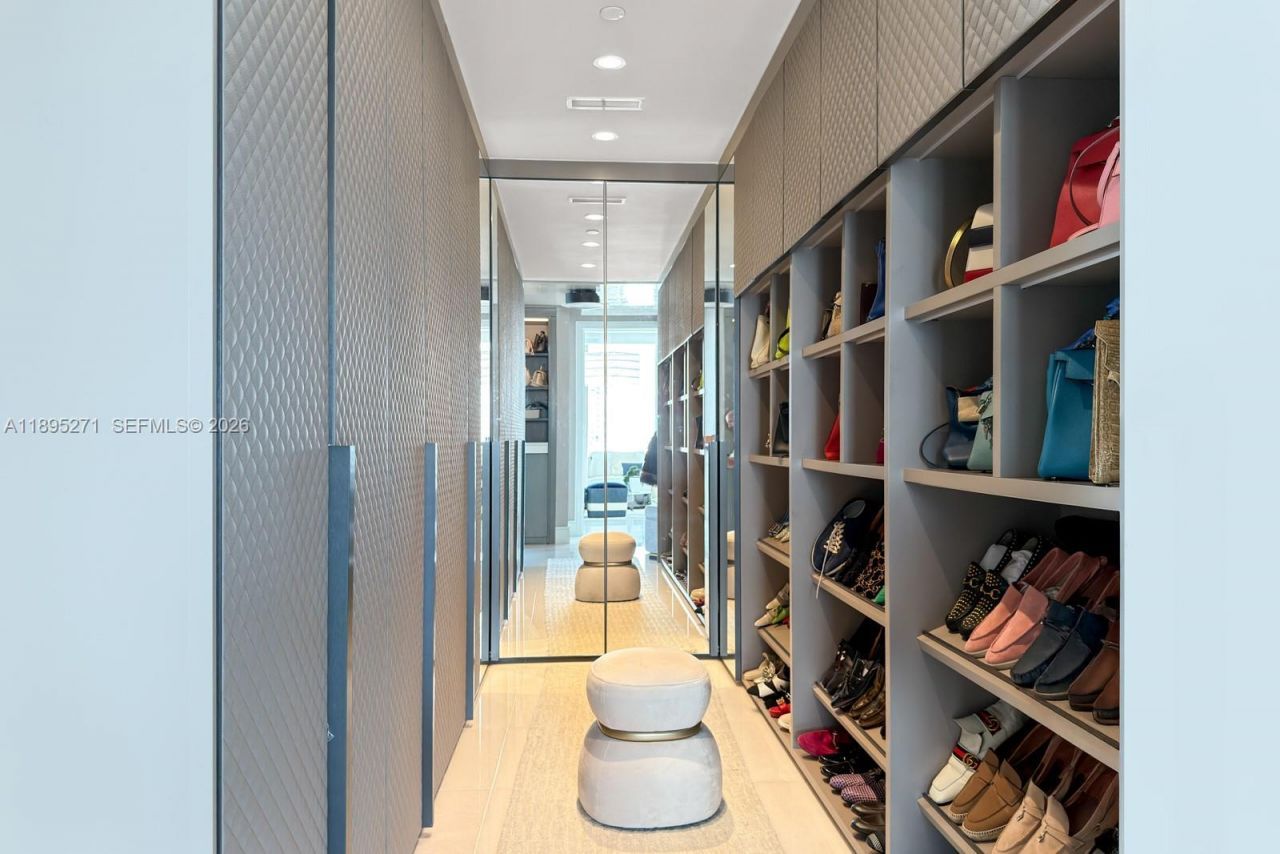 17975 Collins Ave, Unit N-4602, Sunny Isles Beach, FL 33160 Photo