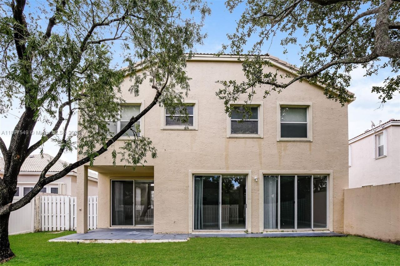 1436 NW 159 Lane, Hollywood, FL 33028 Photo