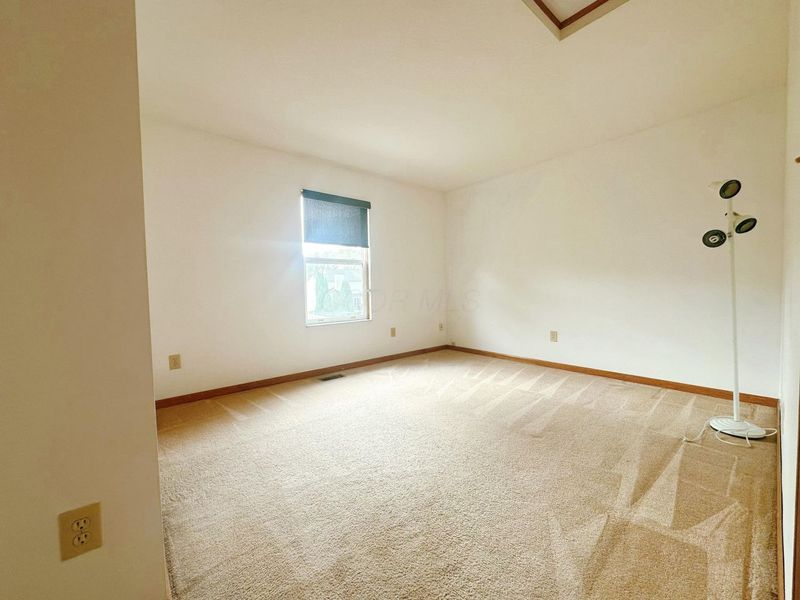 7568 Park Bend Court, Westerville, OH 43082 Photo 17