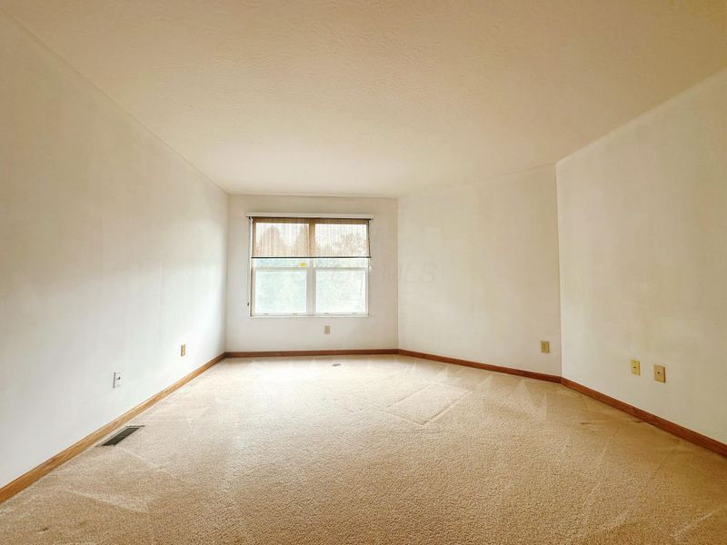 7568 Park Bend Court, Westerville, OH 43082 Photo 18
