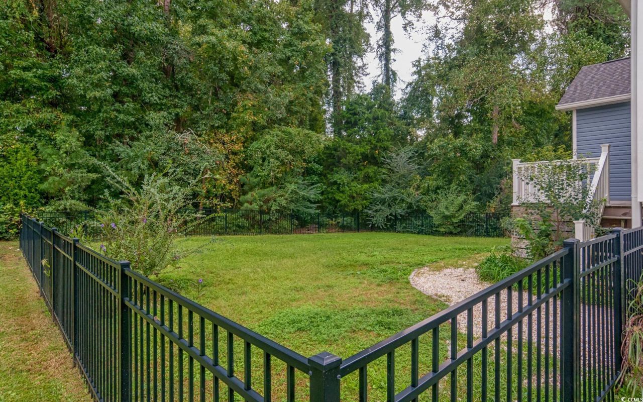 531 Charlton Blvd. Photo 18