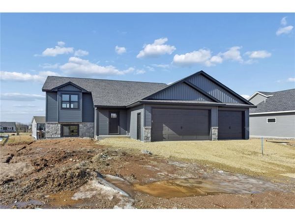 485 Coyote Way, New Richmond, WI 54017