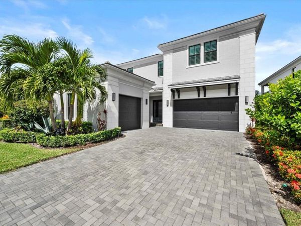 5725 Gauguin Terrace, Palm Beach Gardens, FL 33418