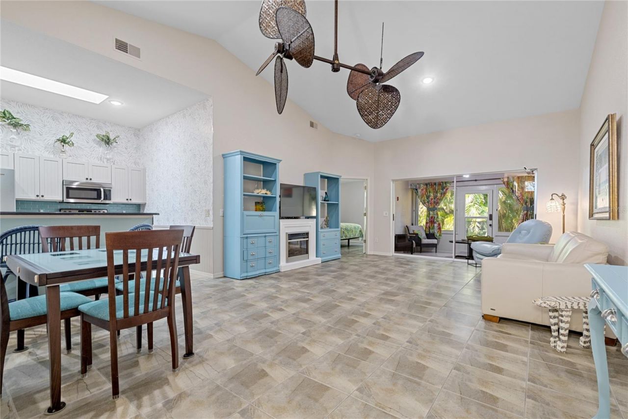 112 Islamorada Boulevard, Punta Gorda, FL 33955 Photo