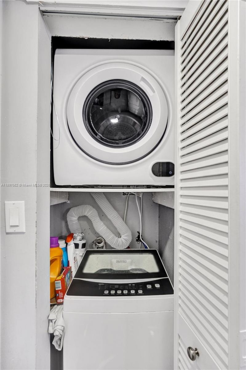 4314 NW 9th Ave, Unit 3-3D, Deerfield Beach, FL 33064 Photo