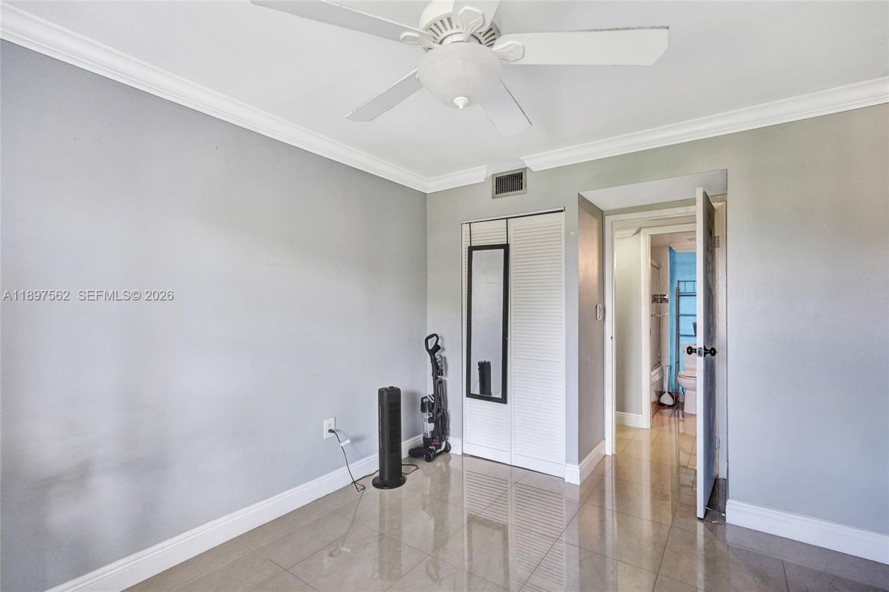 4314 NW 9th Ave, Unit 3-3D, Deerfield Beach, FL 33064 Photo