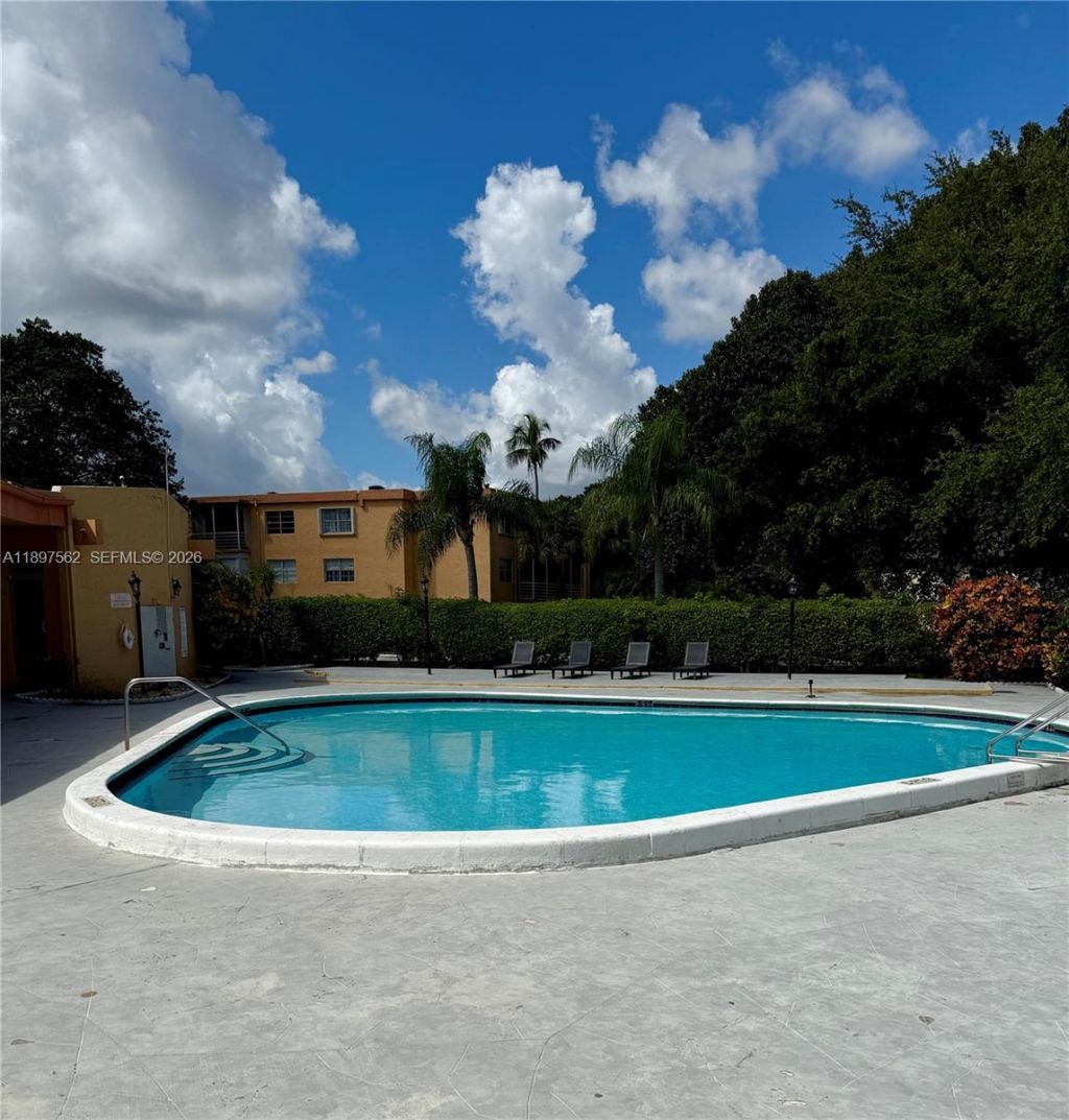 4314 NW 9th Ave, Unit 3-3D, Deerfield Beach, FL 33064 Photo