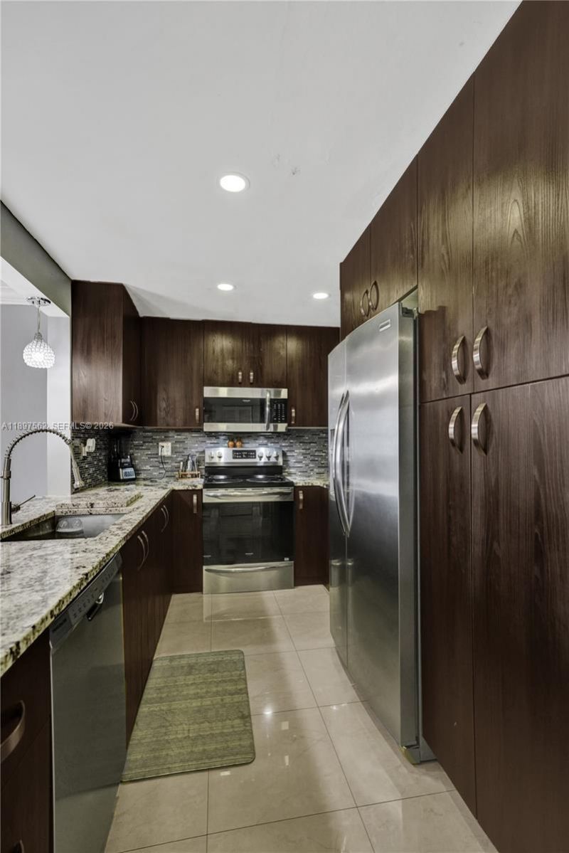 4314 NW 9th Ave, Unit 3-3D, Deerfield Beach, FL 33064 Photo