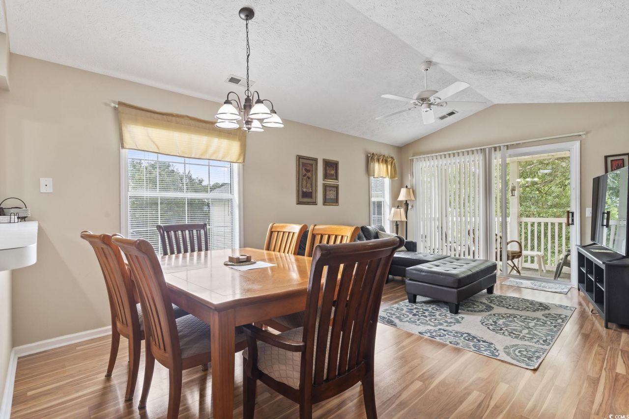 553 White River Dr. Photo 14