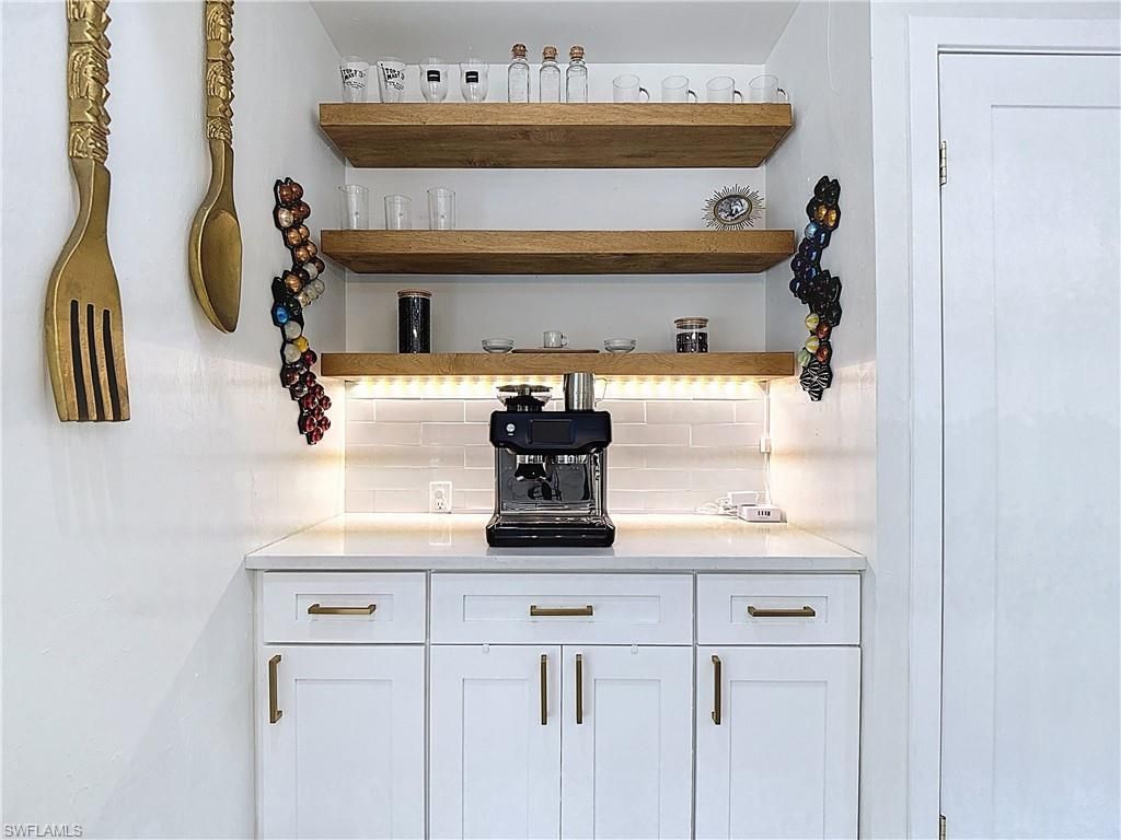 1325 Caloosa Vista Rd, Fort Myers, FL 33901 Photo