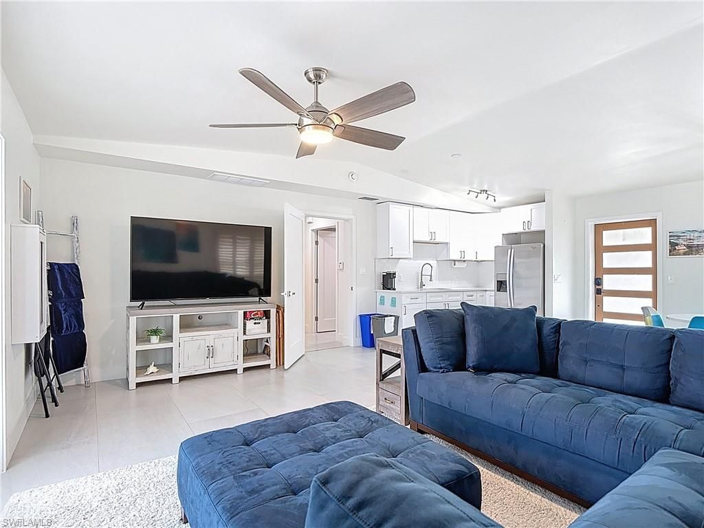 1325 Caloosa Vista Rd, Fort Myers, FL 33901 Photo