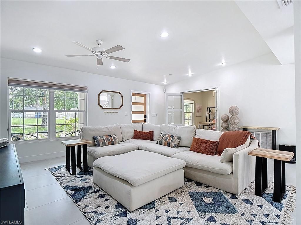 1325 Caloosa Vista Rd, Fort Myers, FL 33901 Photo