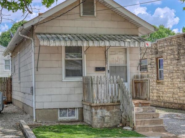 4955 Seibert Avenue, St Louis, MO 63123